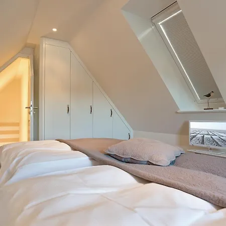 Maisonette No 8